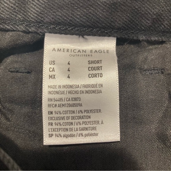 AMERICAN EAGLE Sz  4 Short Relaxed Mom Jeans High Waist Ankle Length Jeans NEW - Picture 15 of 15